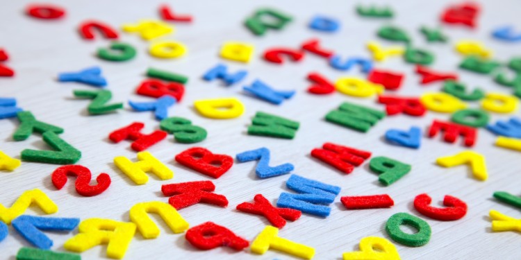 Trotz Schulpflicht können rund 6,2 Millionen Deutsch sprechende Menschen nicht richtig lesen und schreiben.<address>© Janina Dierks - adobe.stock.com</address>